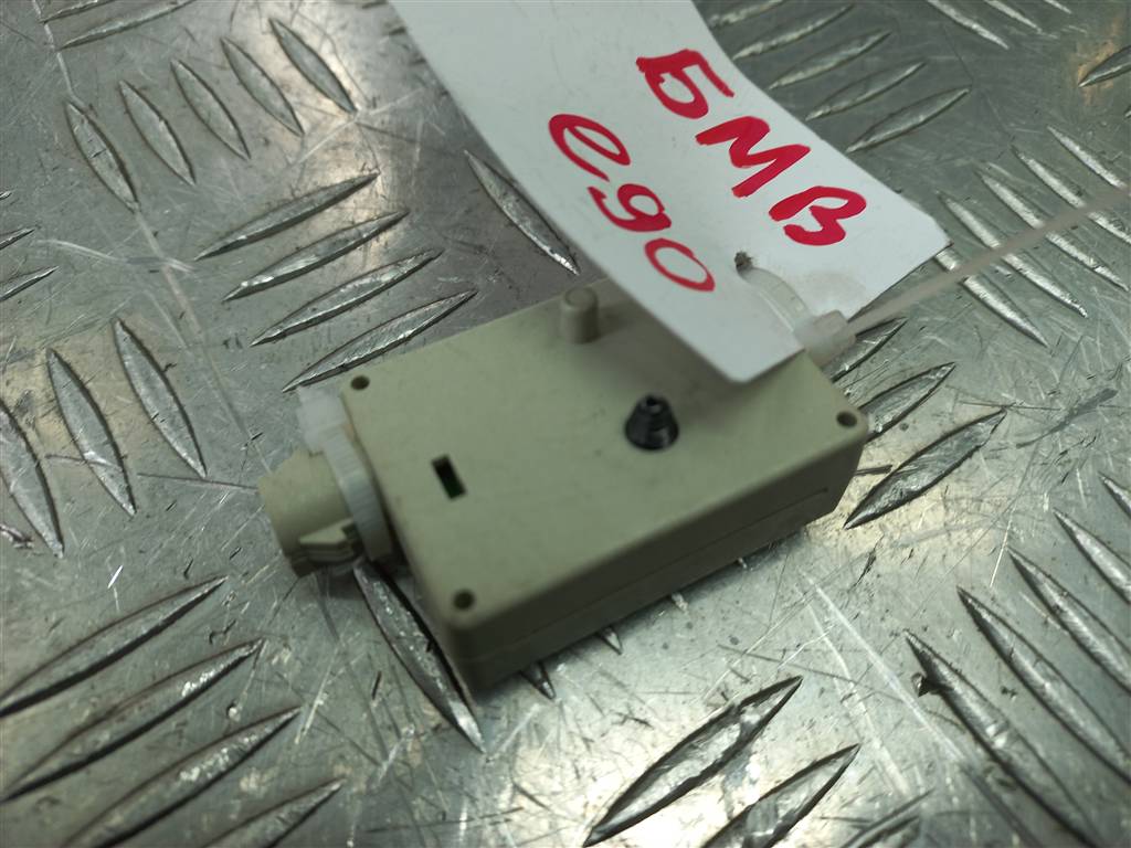 усилитель антенны BMW   699009004, 1490 рублей, Москва