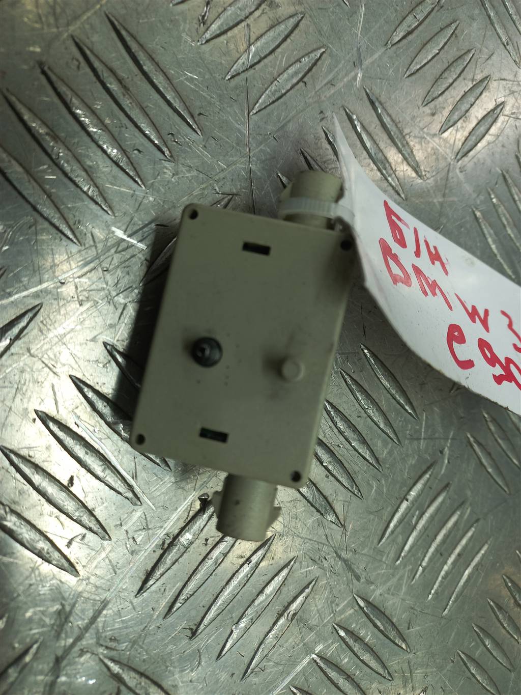 усилитель антенны BMW   699009004, 1490 рублей, Москва