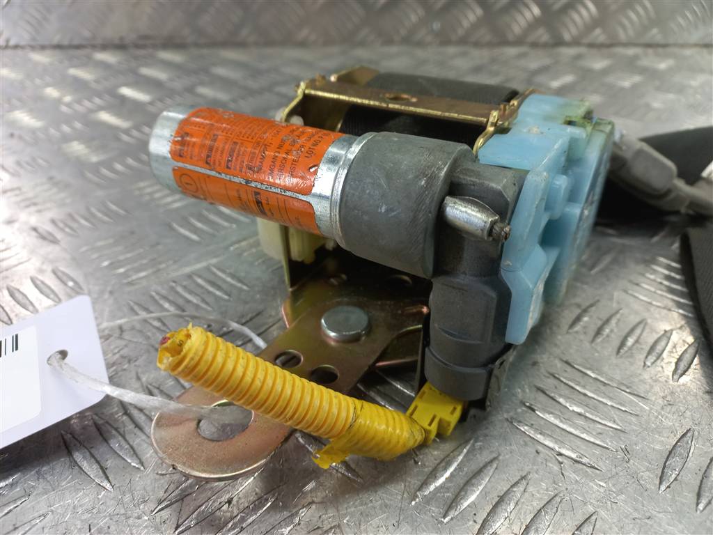 ремень безопасности Hyundai GETZ 1.1 MT (66 л.с.)Getz  I рестайлинг (2005—2011) Хетчбэк 888801C481WK, 2590 рублей, Москва