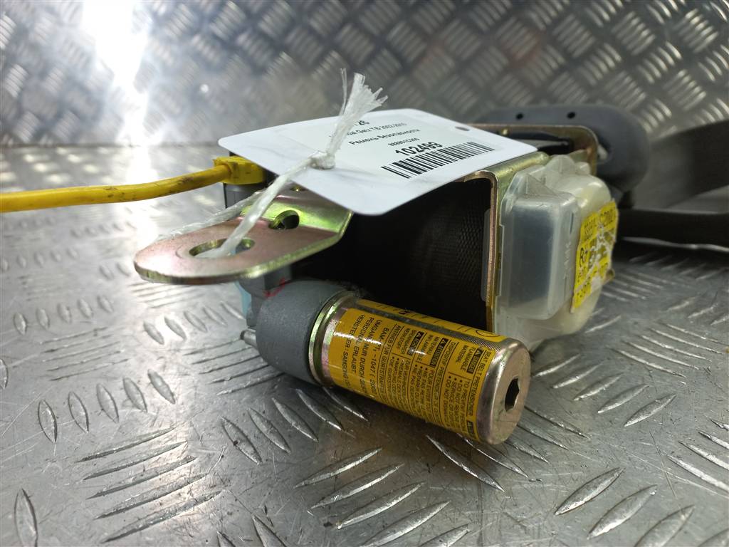 ремень безопасности Hyundai GETZ 1.6 MT (105 л.с.)Getz  I рестайлинг (2005—2011) Хетчбэк 888801C200LT, 1550 рублей, Москва