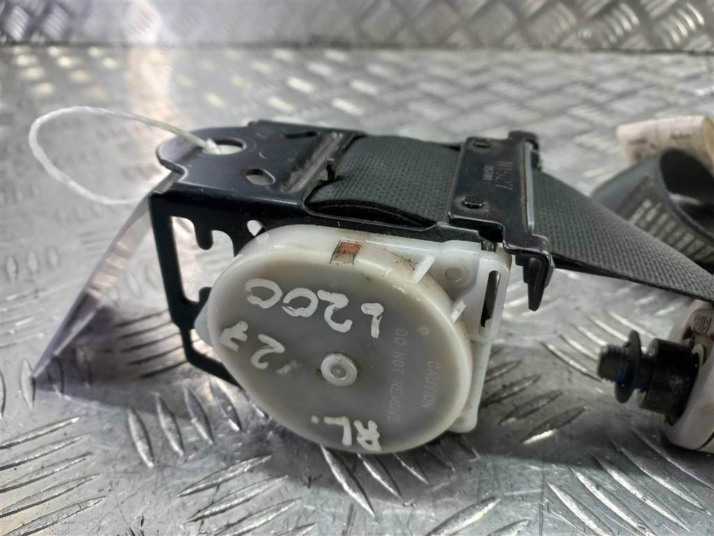 ремень безопасности MITSUBISHI L200   MN123833, 2130 рублей, Москва