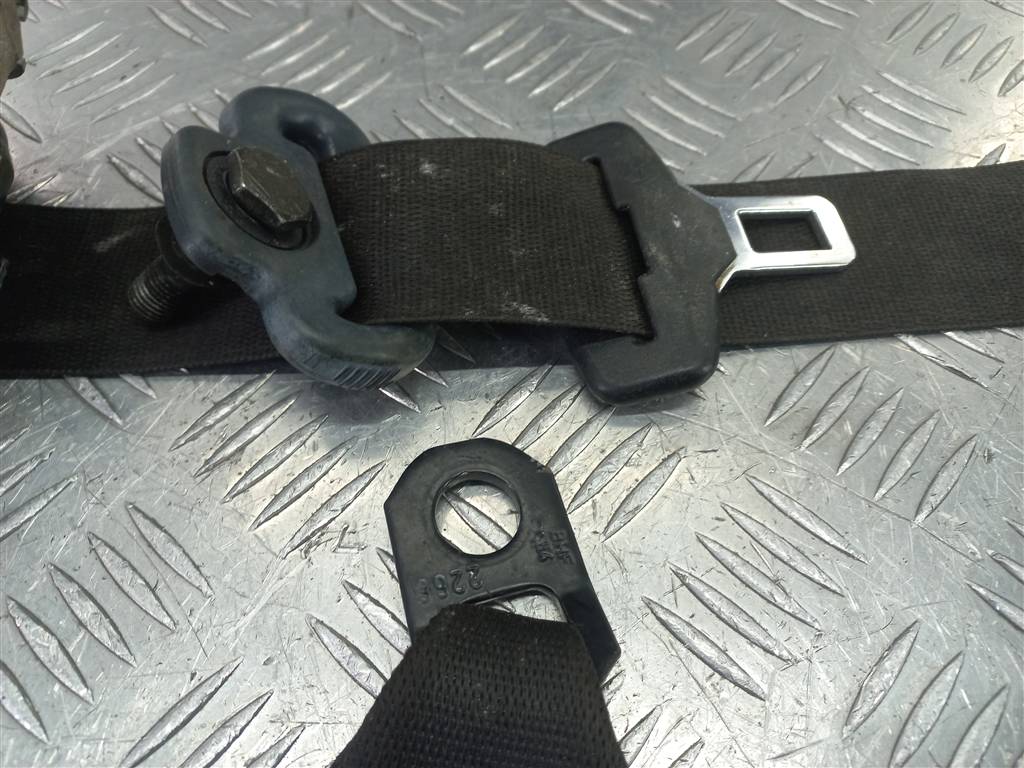 ремень безопасности MITSUBISHI COLT  MN108295, 2700 рублей, Москва