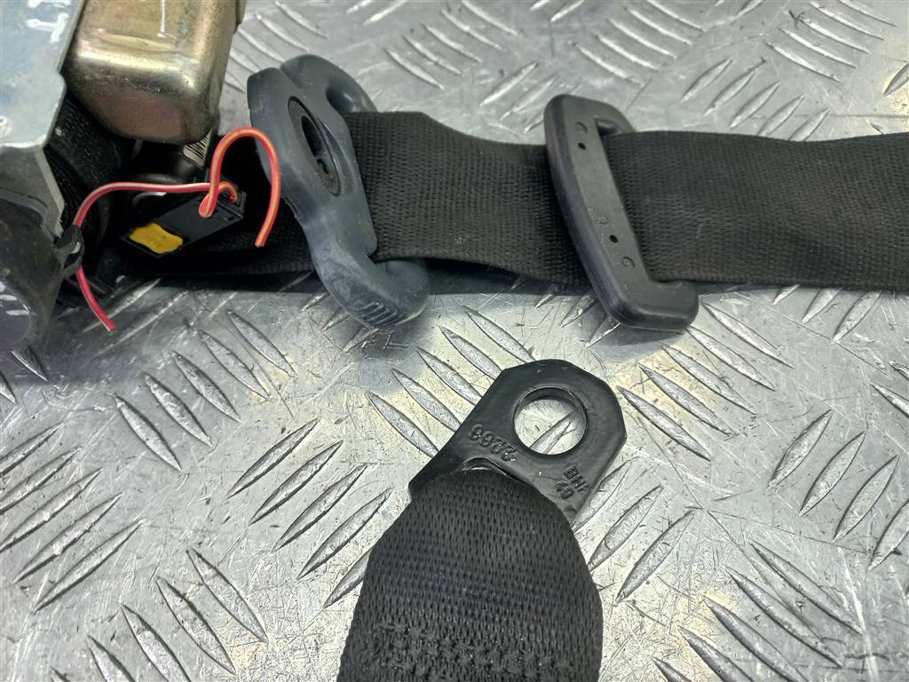 ремень безопасности MITSUBISHI COLT  MN108295, 2700 рублей, Москва