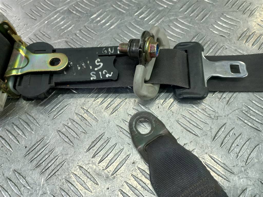 ремень безопасности SUZUKI IGNIS 1.5 MT (99 л.с.)Ignis  II (2003—2008) Хетчбэк 8490186G13ED3, 2700 рублей, Москва