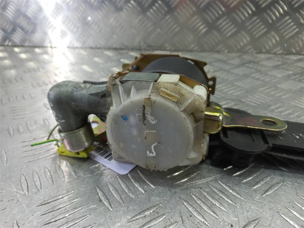 ремень безопасности SUZUKI IGNIS 1.5 MT (99 л.с.)Ignis  II (2003—2008) Хетчбэк 8490186G13ED3, 2700 рублей, Москва