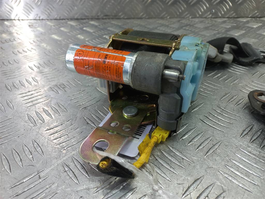 ремень безопасности Hyundai GETZ 1.4 AT (97 л.с.)Getz  I рестайлинг (2005—2011) Хетчбэк 888801C801WK, 1550 рублей, Москва