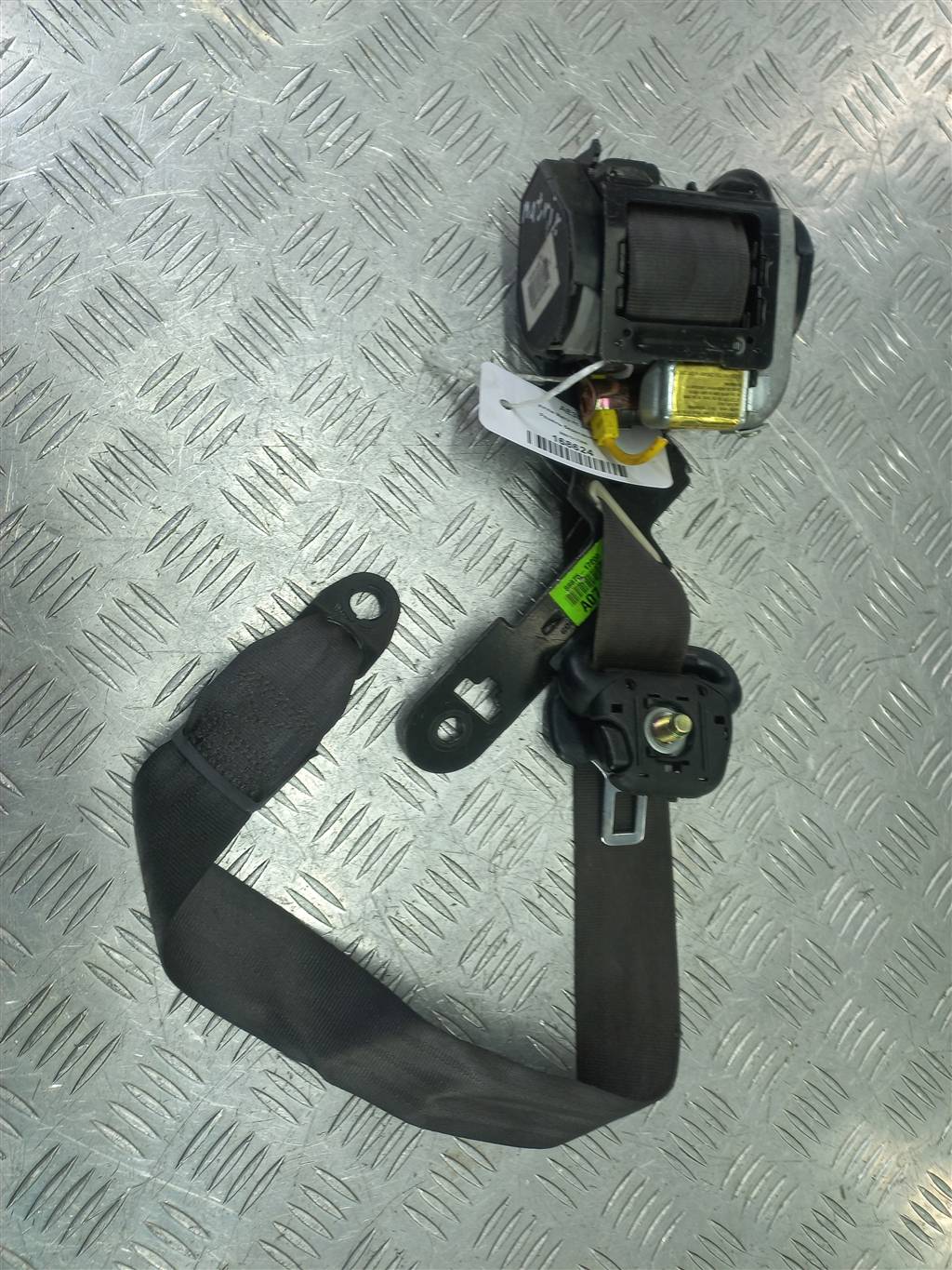 ремень безопасности Hyundai MATRIX 1.6 MT (103 л.с.)Matrix  I рестайлинг (2005—2008) Минивэн 8887517200LK, 2700 рублей, Москва