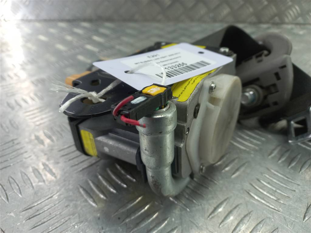 ремень безопасности MITSUBISHI L200  2.5 DI-D MT (136 л.с.)L200  IV (2006—2014) Пикап MN173444HC, 2700 рублей, Москва