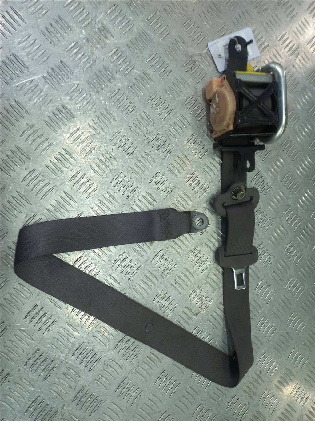 ремень безопасности Hyundai TUCSON 2.0 CRDi AT (112 л.с.)Tucson  I (2004—2011) Внедорожник 888102E400U7, 3850 рублей, Москва