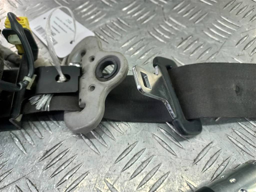 ремень безопасности HONDA CR-V 2.0 AT (150 л.с.)CR-V  III (2006—2009) Внедорожник 81450SWWE01ZA, 3279 рублей, Москва