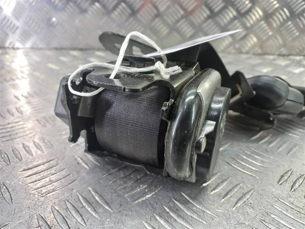 ремень безопасности Hyundai MATRIX 1.6 MT (103 л.с.)Matrix  I рестайлинг (2005—2008) Минивэн 8887517200LK, 2700 рублей, Москва