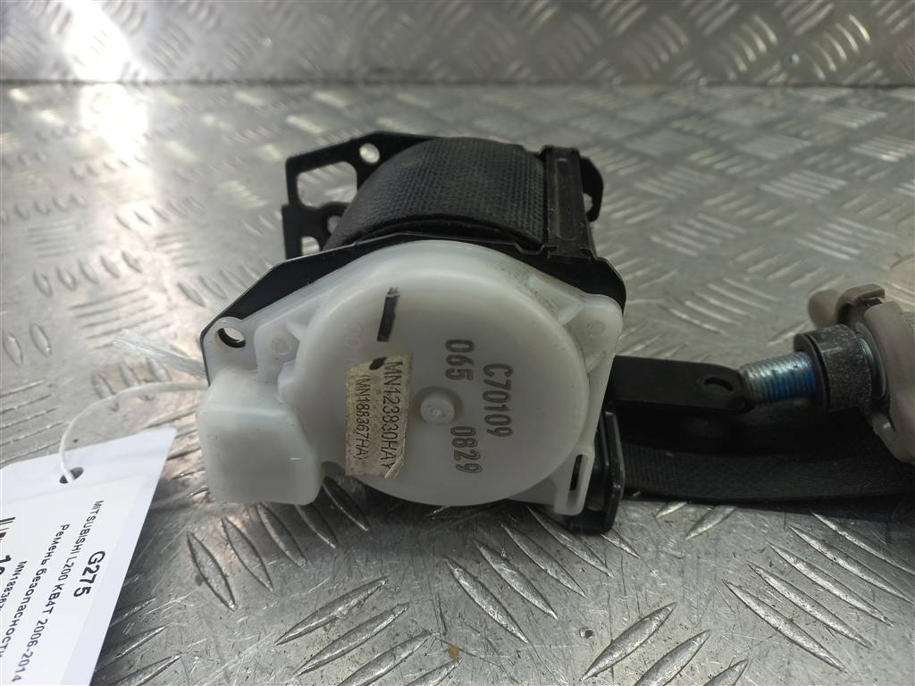 ремень безопасности MITSUBISHI L200  2.5 DI-D MT (136 л.с.)L200  IV (2006—2014) Пикап MN188367HA, 1550 рублей, Москва