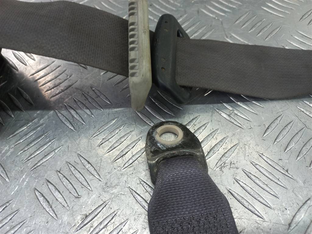 ремень безопасности SUZUKI LIANA 1.6 MT (106 л.с.)Liana  I рестайлинг (2004—2008) Универсал 8490155G21ED3, 2130 рублей, Москва