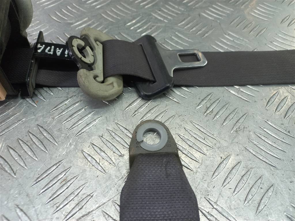 ремень безопасности SUZUKI LIANA 1.6 MT (106 л.с.)Liana  I рестайлинг (2004—2008) Универсал 8490155G21ED3, 2130 рублей, Москва