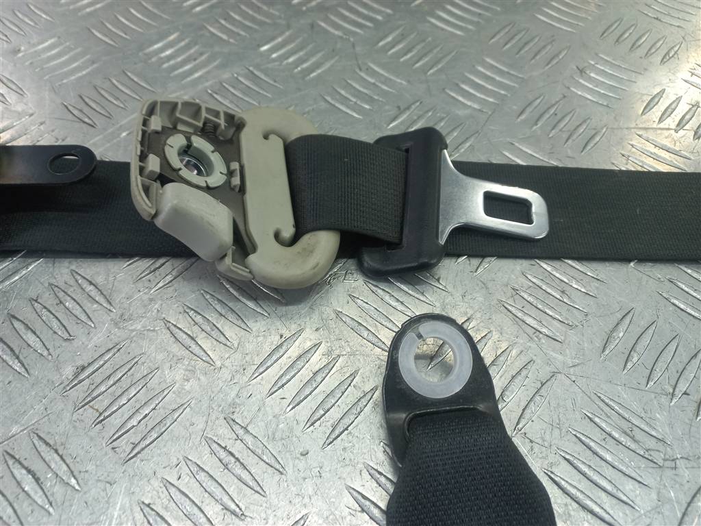 ремень безопасности SUZUKI Grand Vitara 1.6 4WD MT (106 л.с.)Grand Vitara  II (2005—2008) Внедорожник 8490165J12BHE, 2700 рублей, Москва