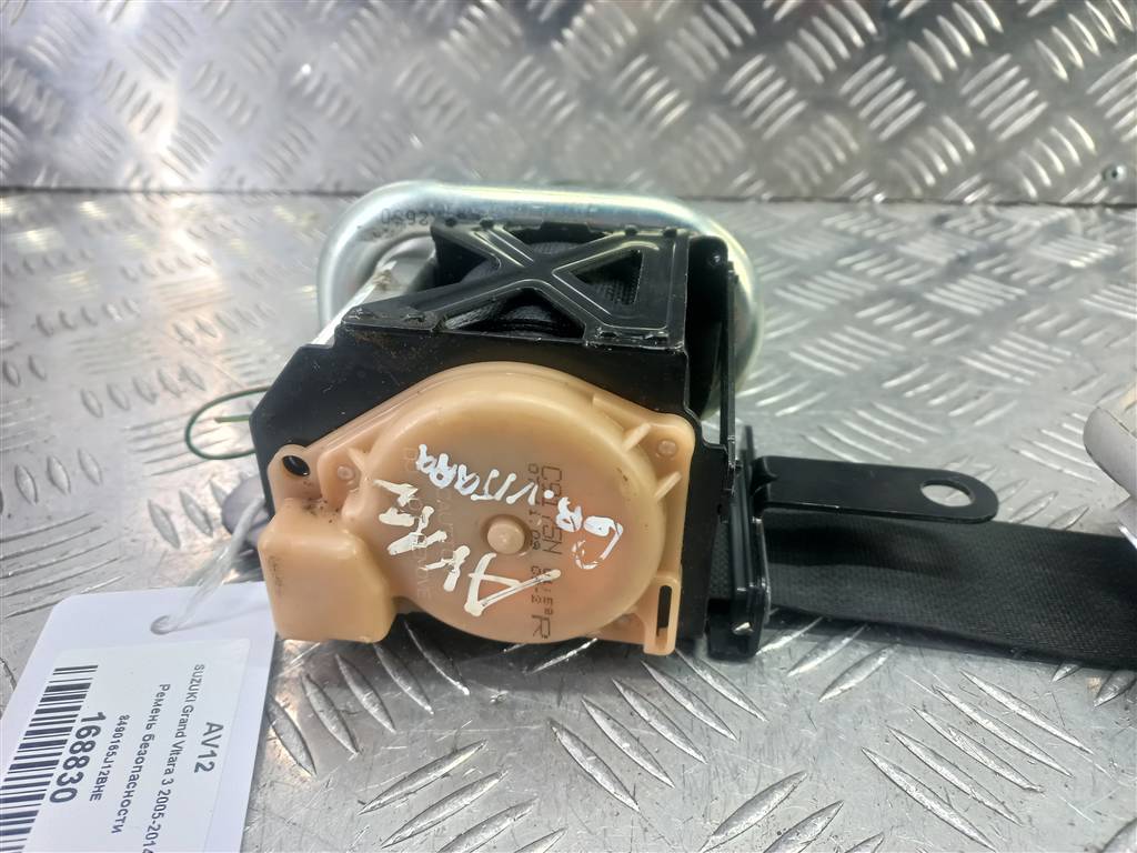 ремень безопасности SUZUKI Grand Vitara 1.6 4WD MT (106 л.с.)Grand Vitara  II (2005—2008) Внедорожник 8490165J12BHE, 2700 рублей, Москва