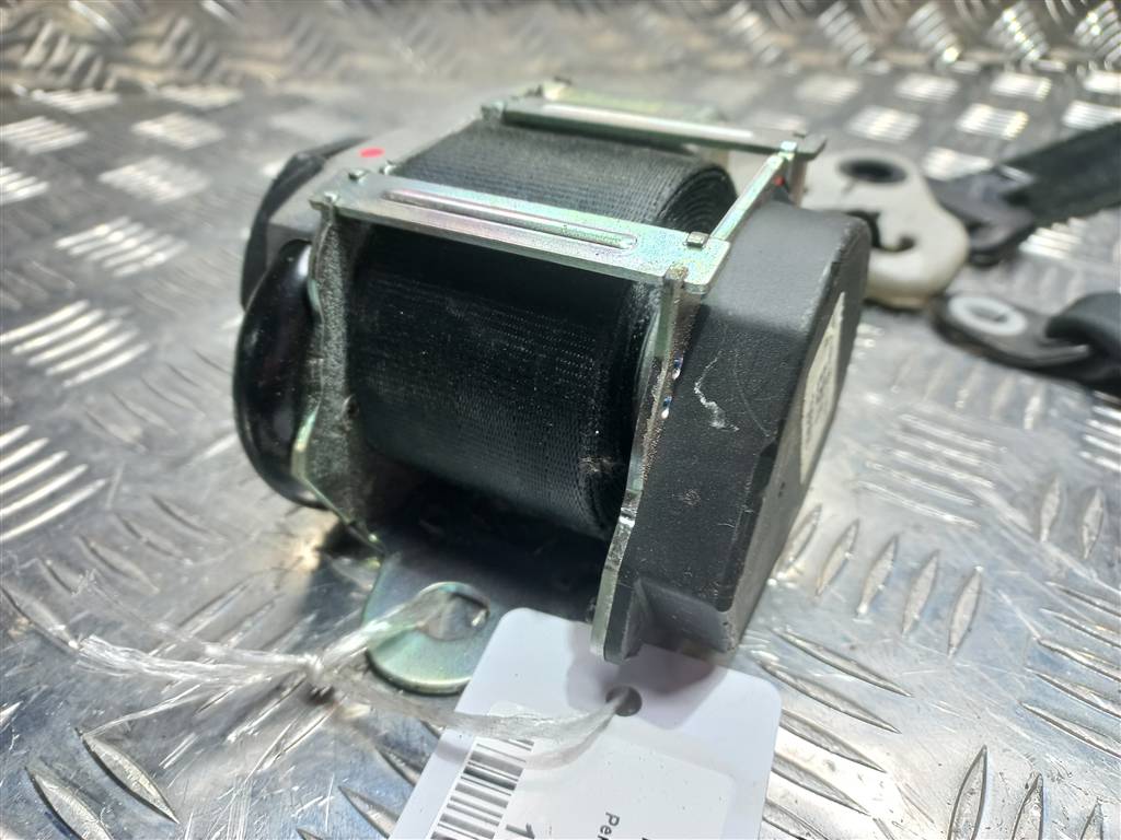 ремень безопасности MAZDA 3  BR5S57L30A02, 2700 рублей, Москва