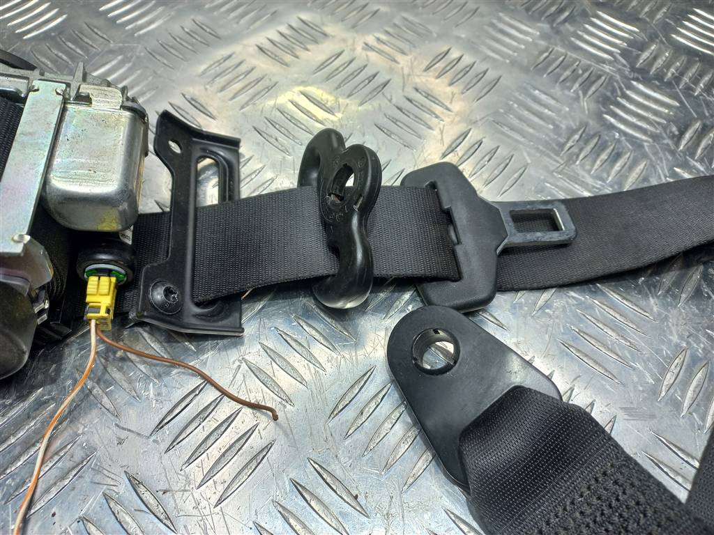 ремень безопасности LAND ROVER FREELANDER  LR009160, 3279 рублей, Москва