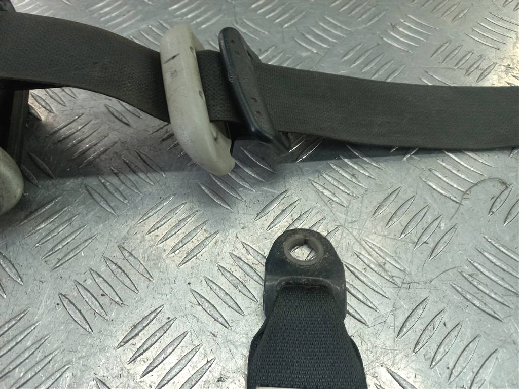 ремень безопасности SUZUKI Grand Vitara 2.0 4WD MT (140 л.с.)Grand Vitara  II (2005—2008) Внедорожник 8490165J12BHE, 2700 рублей, Москва