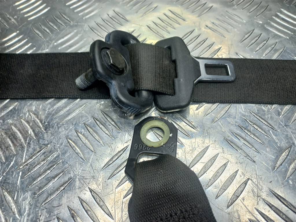 ремень безопасности MITSUBISHI COLT  MN108295, 2700 рублей, Москва