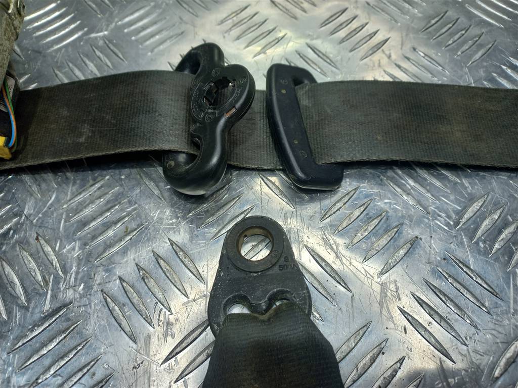 ремень безопасности FORD Focus  1839761, 3850 рублей, Москва