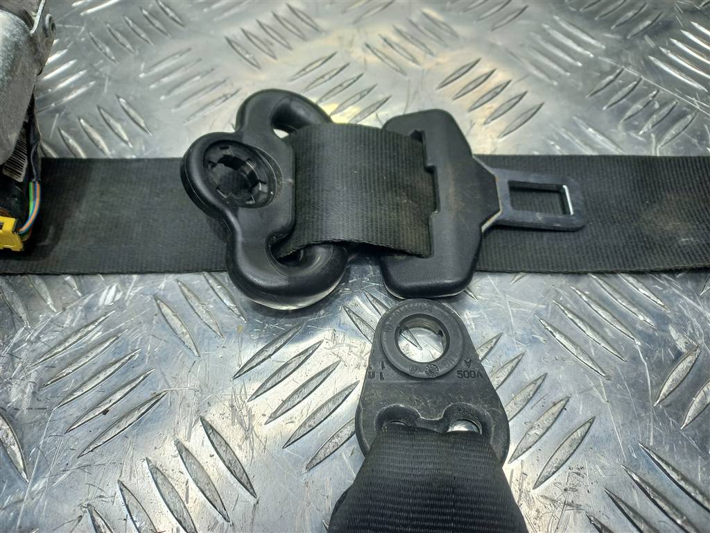 ремень безопасности FORD Focus  1839761, 3850 рублей, Москва