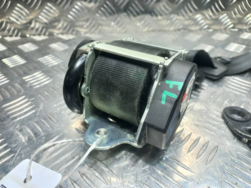 ремень безопасности FORD Focus  1764014, 3279 рублей, Москва