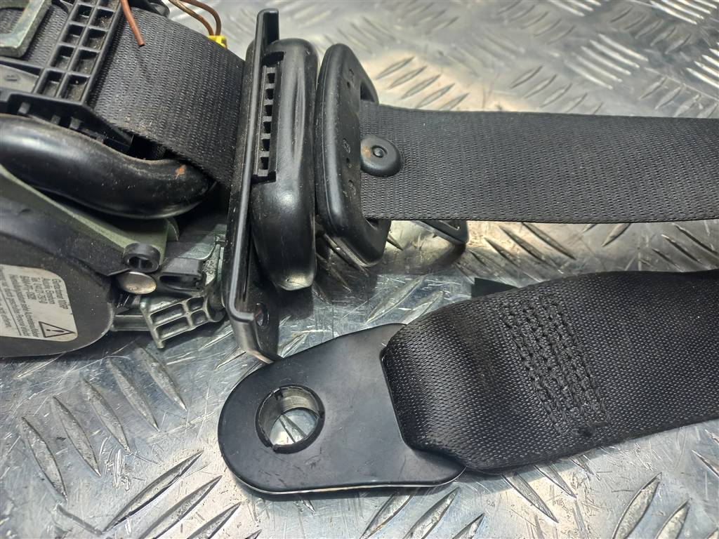 ремень безопасности LAND ROVER FREELANDER  LR009160, 3279 рублей, Москва