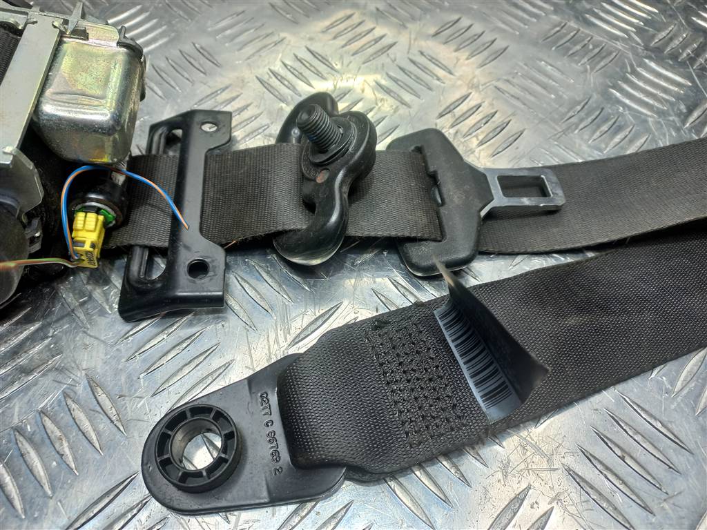 ремень безопасности LAND ROVER FREELANDER  LR009148, 2700 рублей, Москва