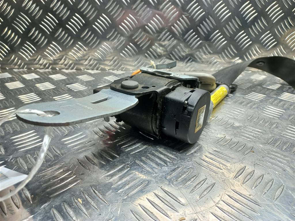 ремень безопасности MITSUBISHI CARISMA  MR915562, 980 рублей, Москва