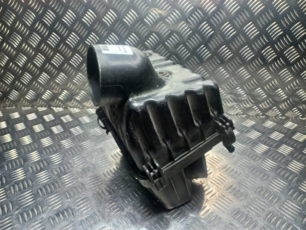 корпус воздушного фильтра Hyundai SANTA FE  2811226000, 1550 рублей, Москва