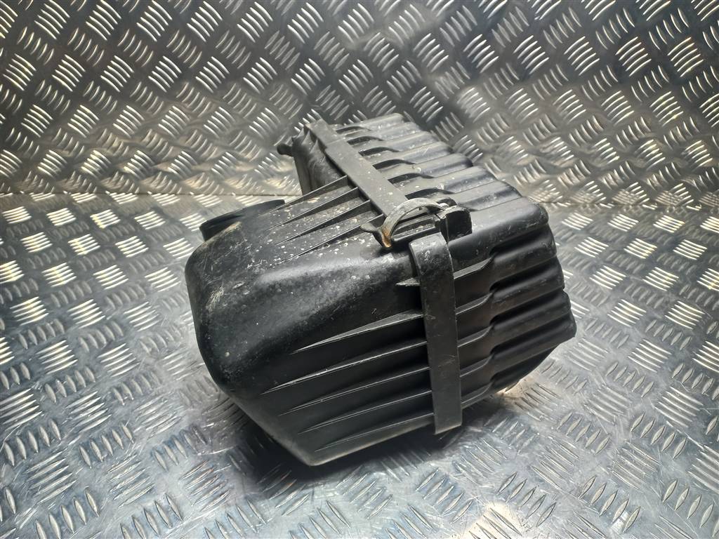 корпус воздушного фильтра Hyundai SANTA FE  2811226000, 1550 рублей, Москва