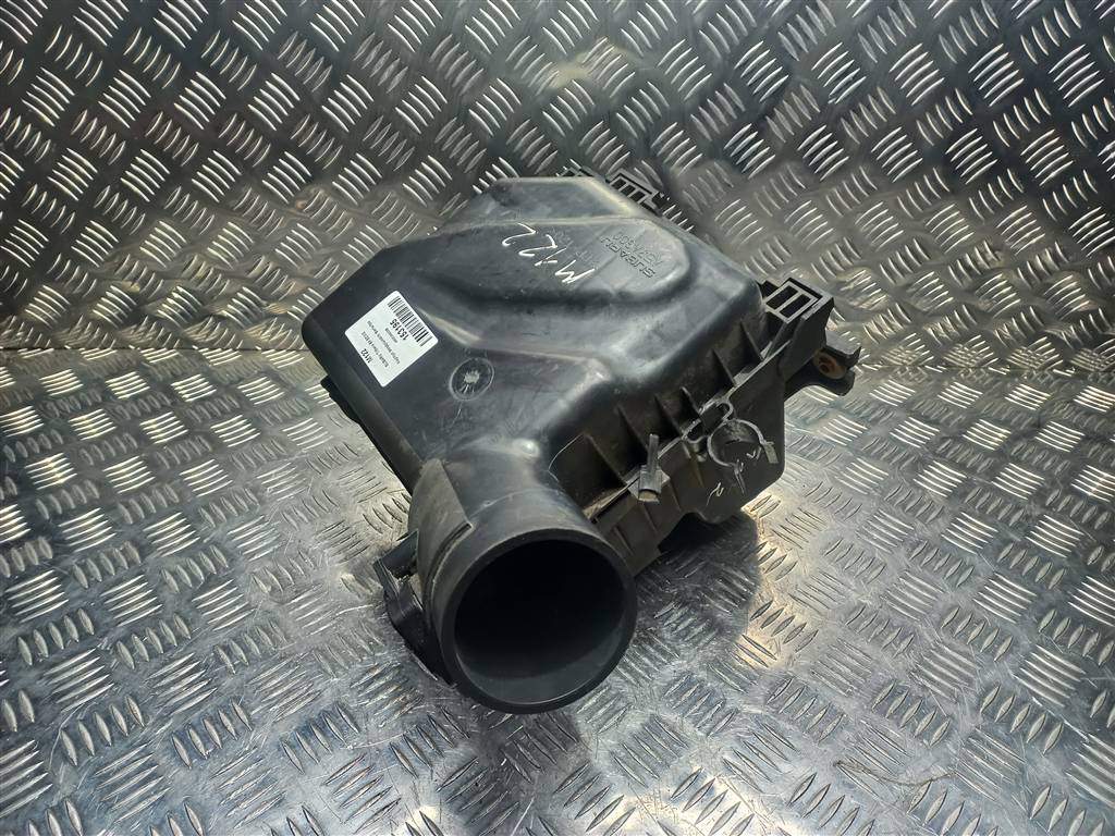 корпус воздушного фильтра SUBARU Tribeca 3.0 4WD AT (245 л.с.)Tribeca  WX (2004—2007) Внедорожник 46052AG05B, 3279 рублей, Москва