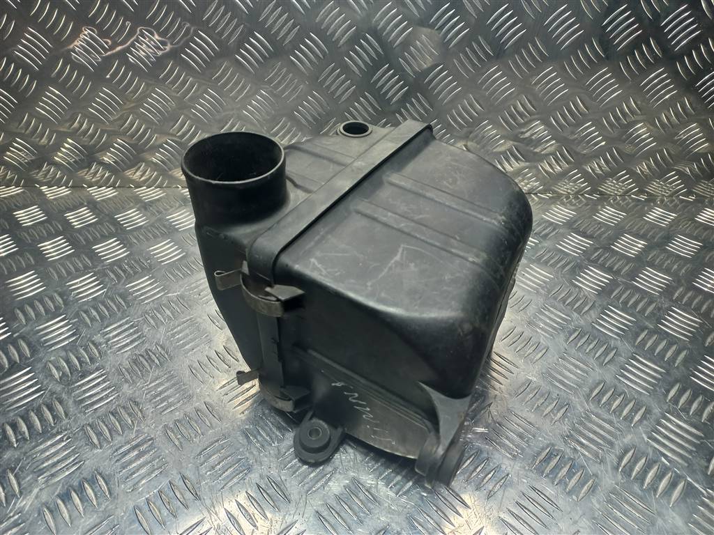 корпус воздушного фильтра SUZUKI JIMNY Jimny 1370081A00, 2700 рублей, Москва