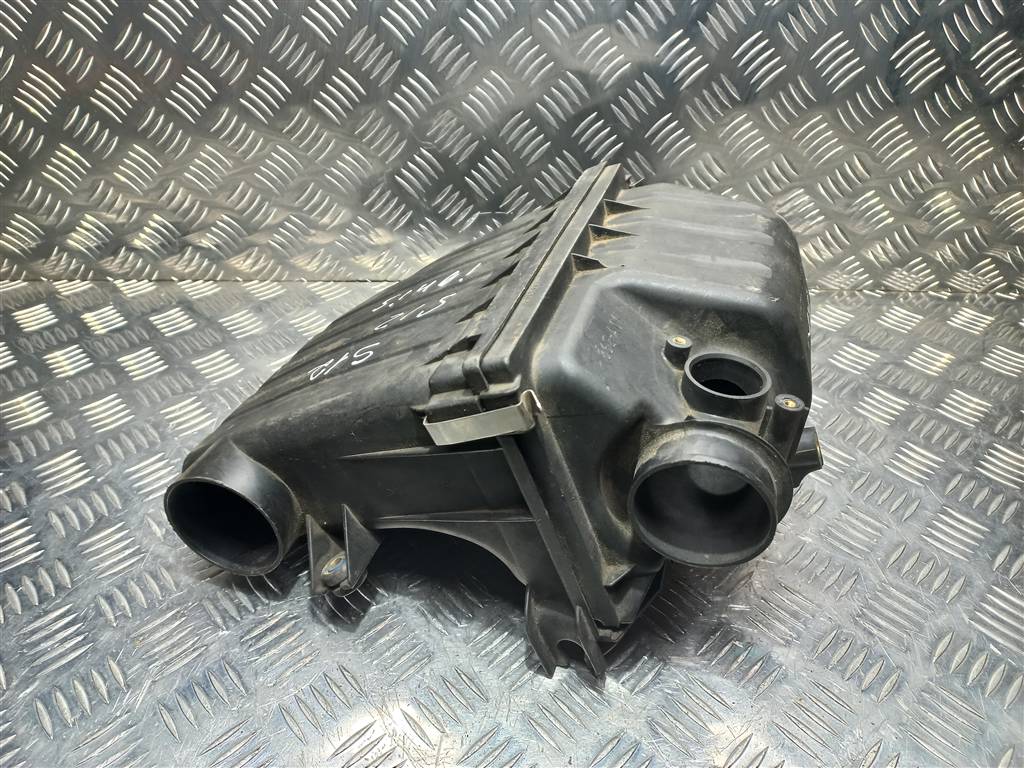 корпус воздушного фильтра SUZUKI IGNIS 1.5 MT (99 л.с.)Ignis  II (2003—2008) Хетчбэк 1370086G00, 1550 рублей, Москва