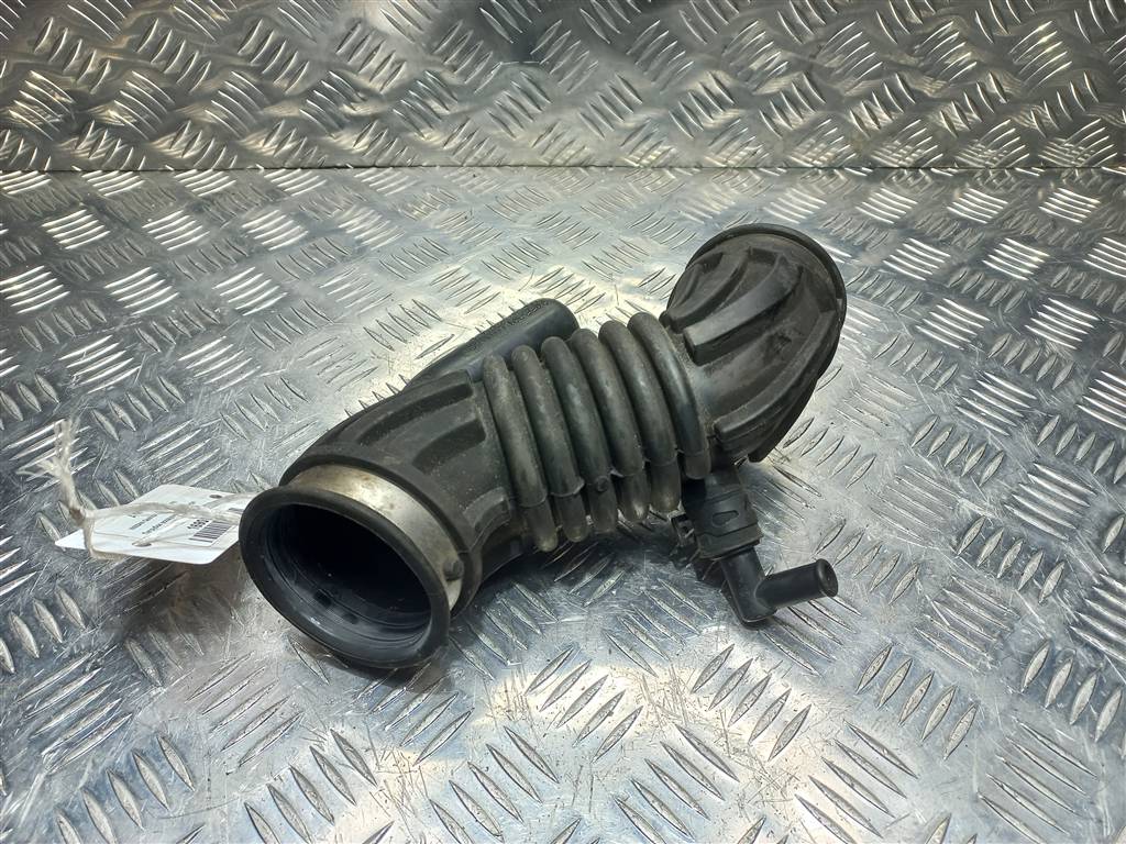 патрубок воздушного фильтра NISSAN QASHQAI  16576JD00A, 5000 рублей, Москва