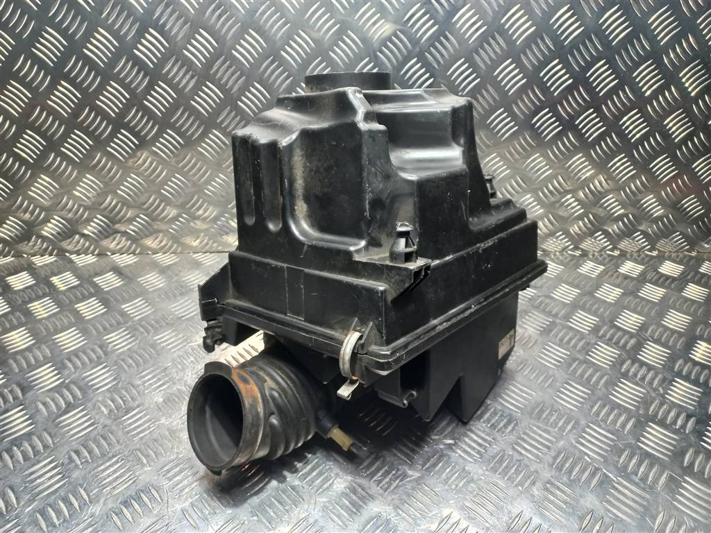 корпус воздушного фильтра MAZDA 3  LF5013320D, 2700 рублей, Москва