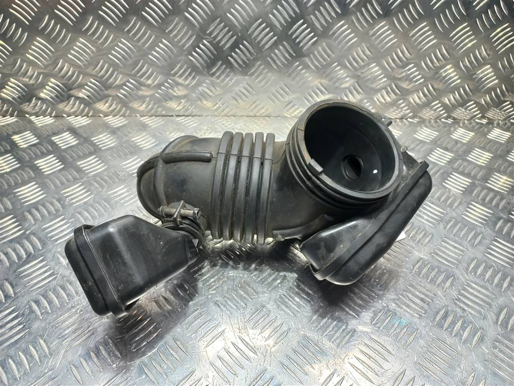 патрубок воздушного фильтра Hyundai SANTA FE  281382B100, 980 рублей, Москва