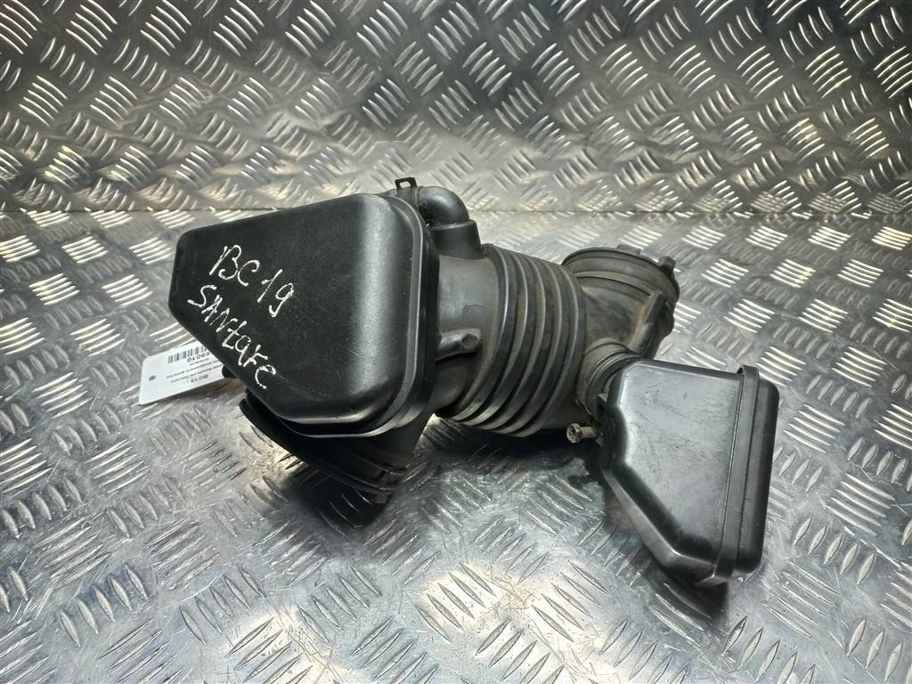 патрубок воздушного фильтра Hyundai SANTA FE  281382B100, 980 рублей, Москва