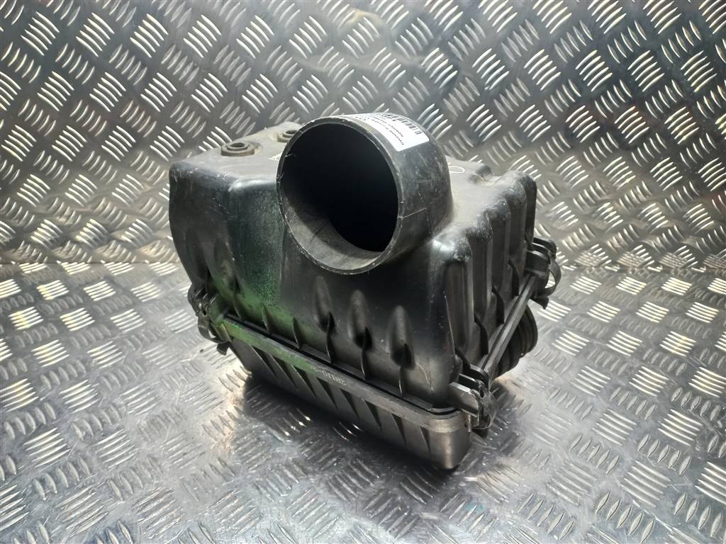 корпус воздушного фильтра Hyundai SANTA FE  2811026150, 1550 рублей, Москва