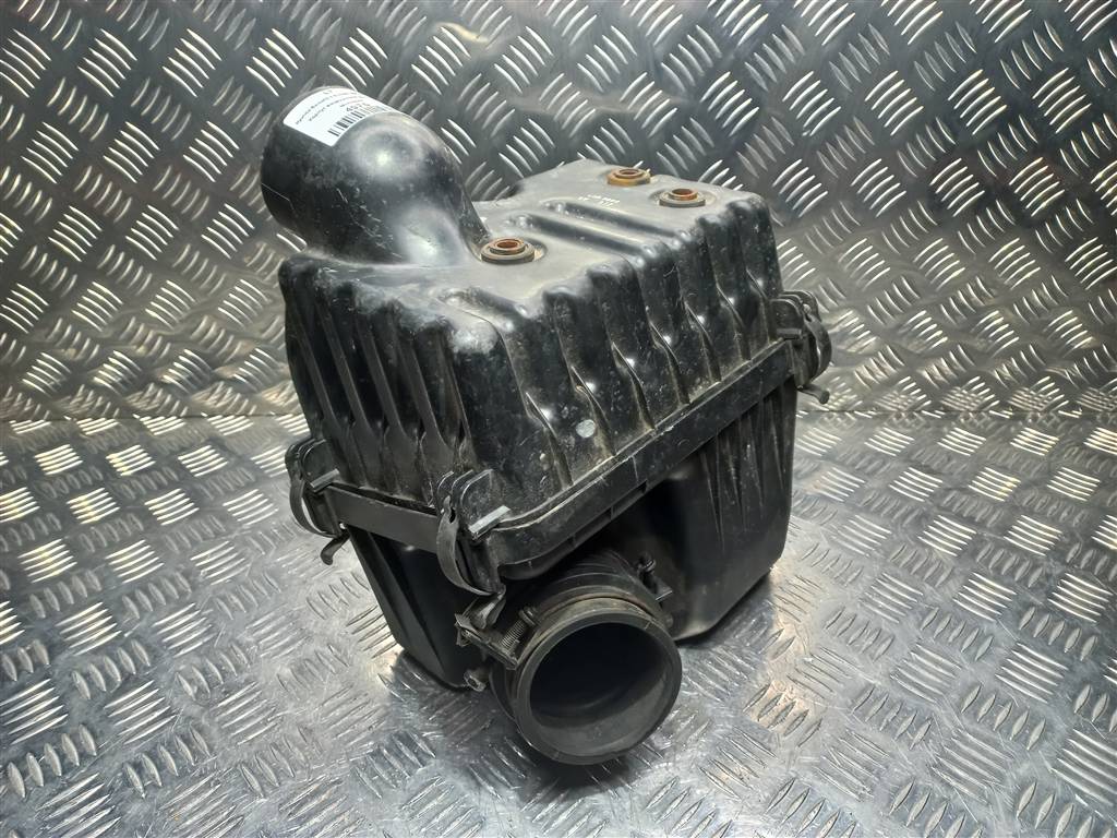 корпус воздушного фильтра Hyundai SANTA FE  2811026050, 2700 рублей, Москва