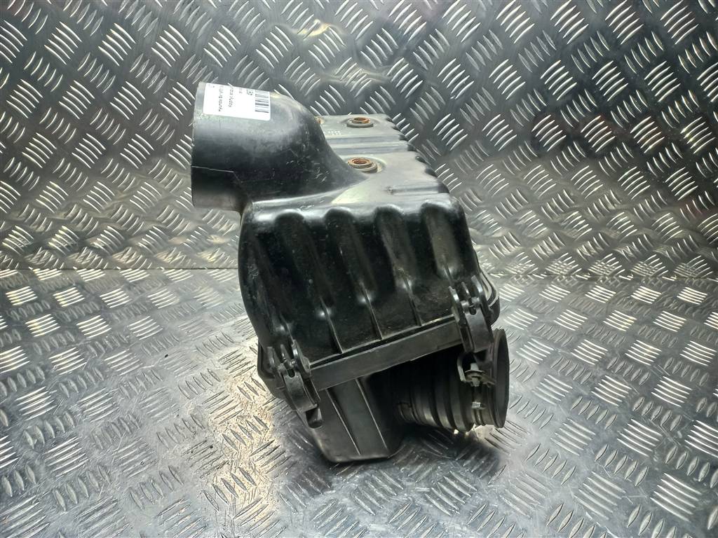 корпус воздушного фильтра Hyundai SANTA FE  2811026050, 2700 рублей, Москва