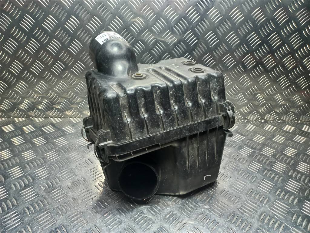 корпус воздушного фильтра Hyundai SANTA FE  2811026050, 2700 рублей, Москва