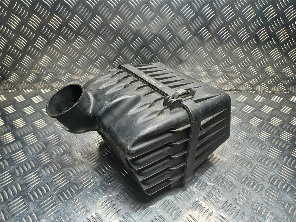 корпус воздушного фильтра Hyundai SANTA FE  2811026050, 2700 рублей, Москва