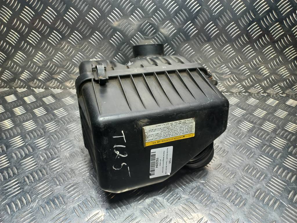 корпус воздушного фильтра Hyundai SANTA FE  2811226000, 1550 рублей, Москва