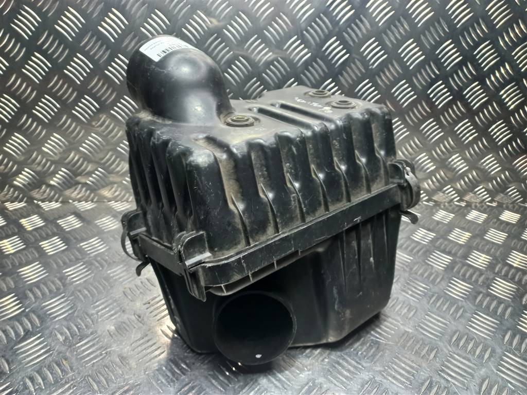 корпус воздушного фильтра Hyundai SANTA FE  2811026050, 2700 рублей, Москва