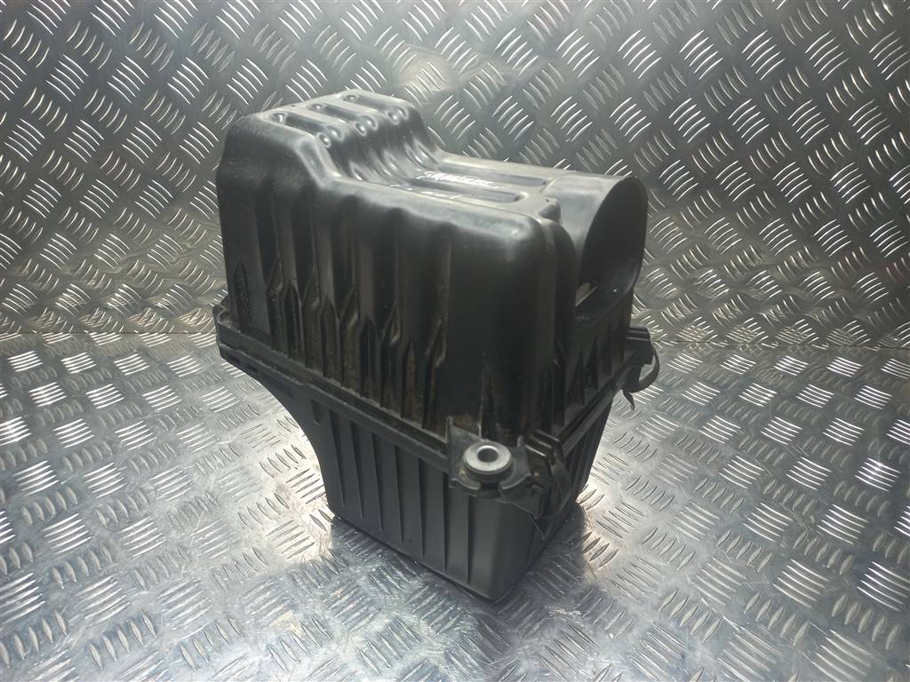 корпус воздушного фильтра Hyundai SANTA FE  281102B000, 3850 рублей, Москва