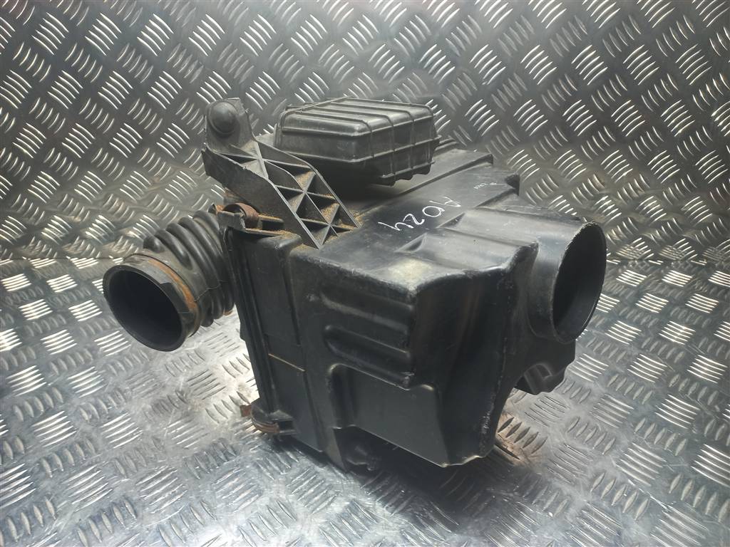 корпус воздушного фильтра MAZDA 3  LF5013320D, 2700 рублей, Москва