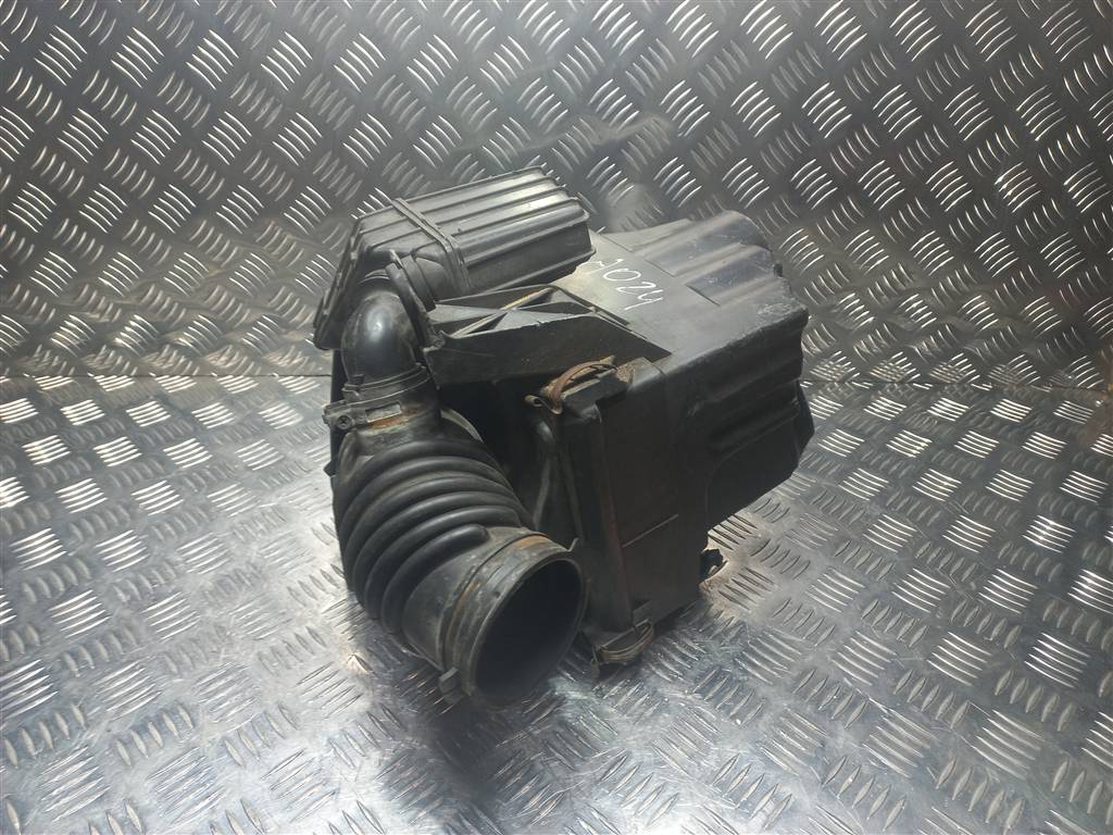 корпус воздушного фильтра MAZDA 3  LF5013320D, 2700 рублей, Москва