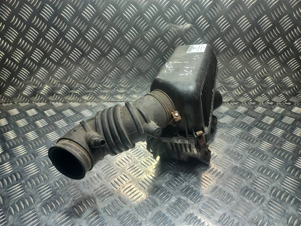 корпус воздушного фильтра Hyundai GETZ 1.3 AT (85 л.с.)Getz  I (2002—2005) Хетчбэк 281121C000, 1550 рублей, Москва